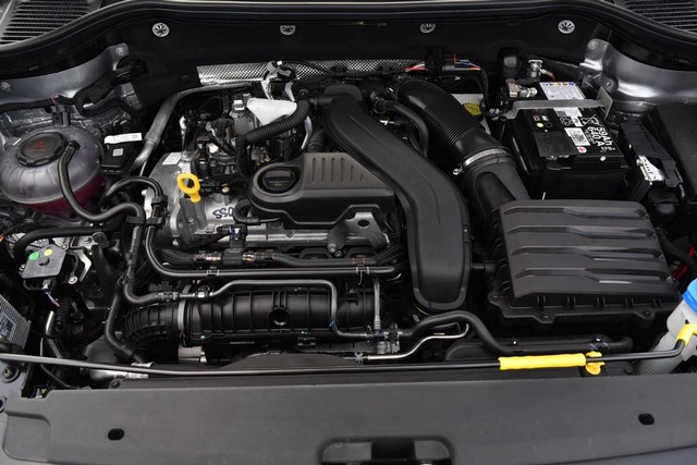 Volkswagen Taos Vehicle Image 27