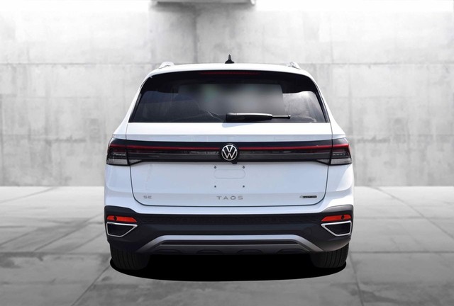 Volkswagen Taos Vehicle Image 06