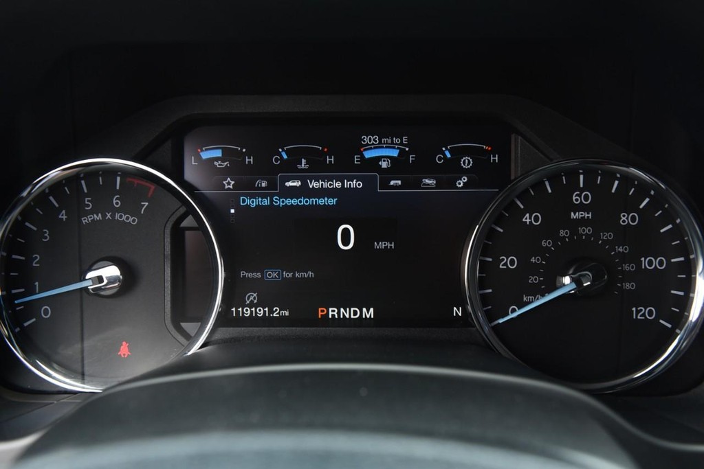 Ford Expedition Vehicle Full-screen Gallery Image 13