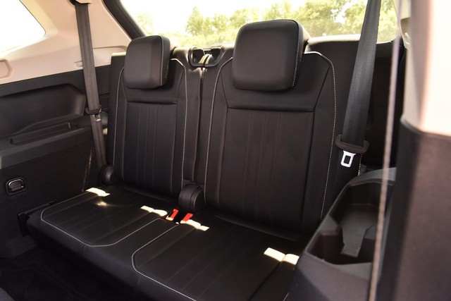 Volkswagen Tiguan Vehicle Image 22