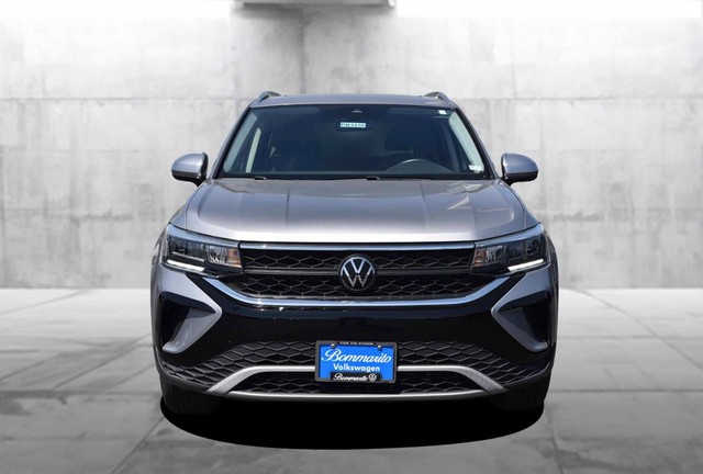 Volkswagen Taos Vehicle Image 04