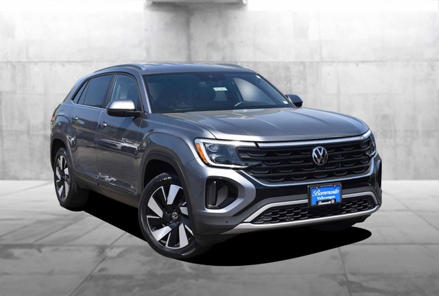 Volkswagen Atlas Cross Sport Vehicle Image 02