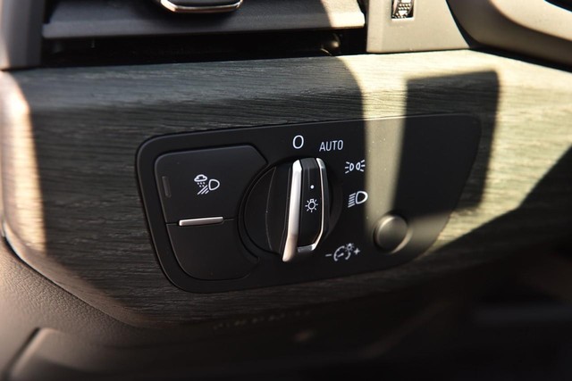 Audi A4 Sedan Vehicle Image 13