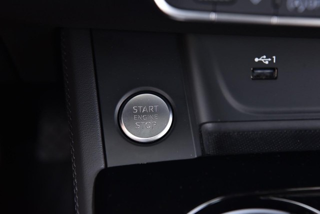 Audi A4 Sedan Vehicle Image 20