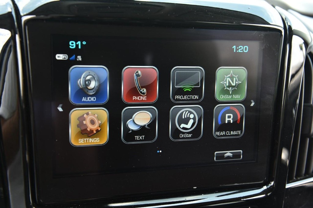 Chevrolet Traverse Vehicle Full-screen Gallery Image 14