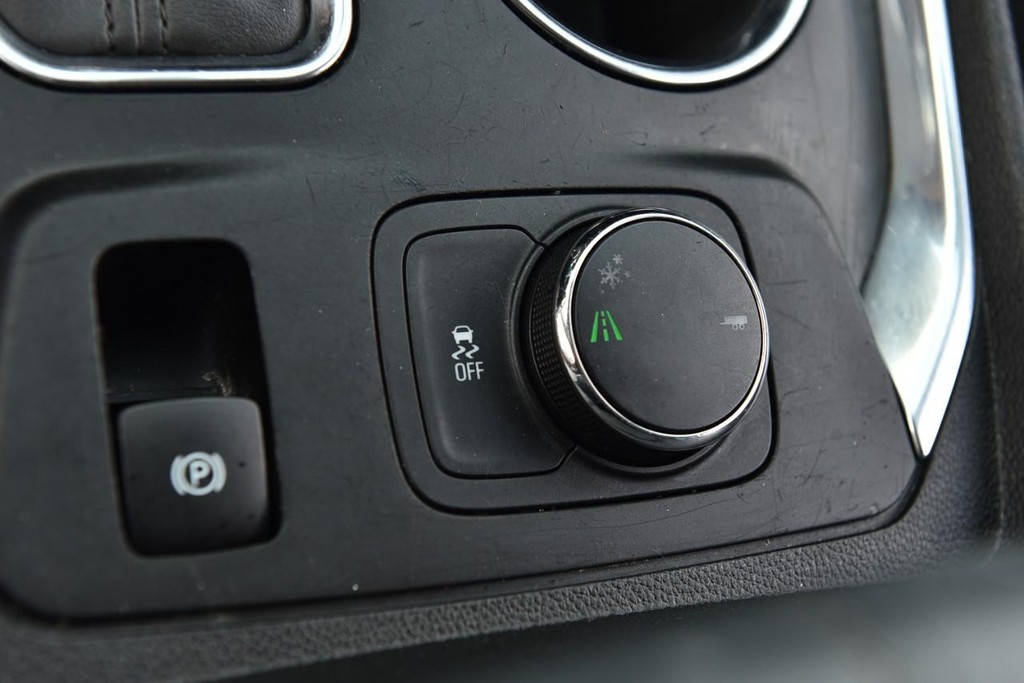 Chevrolet Traverse Vehicle Full-screen Gallery Image 17