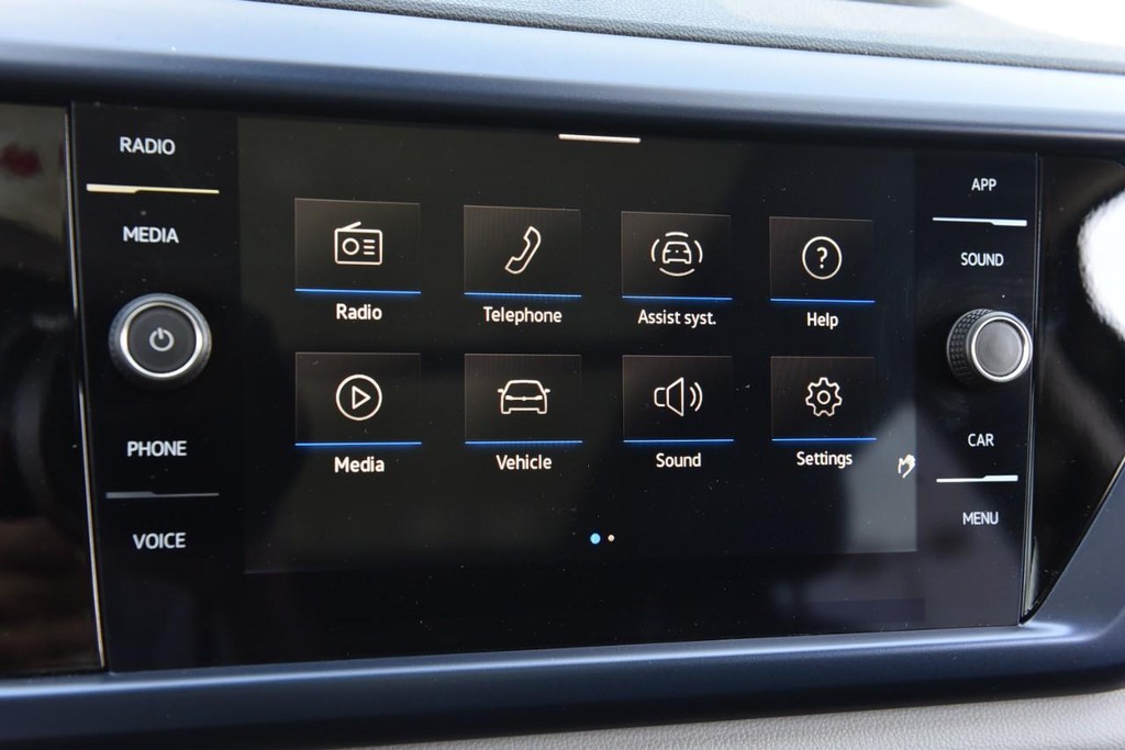 Volkswagen Taos Vehicle Full-screen Gallery Image 13