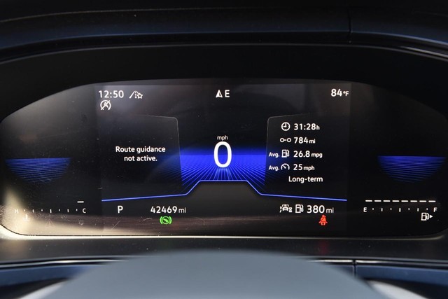 Volkswagen Taos Vehicle Image 11