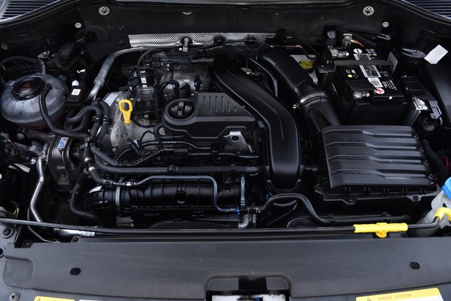 Volkswagen Taos Vehicle Image 26