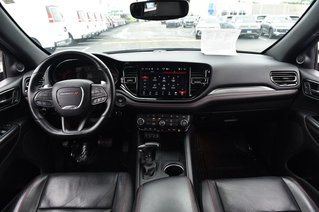 Dodge Durango Vehicle Full-screen Gallery Image 7