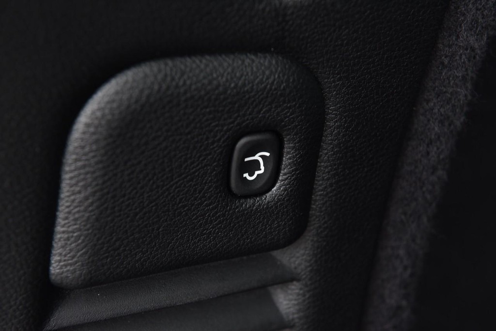 Dodge Durango Vehicle Full-screen Gallery Image 29