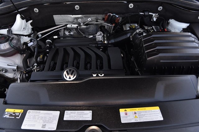 Volkswagen Atlas Cross Sport Vehicle Image 26