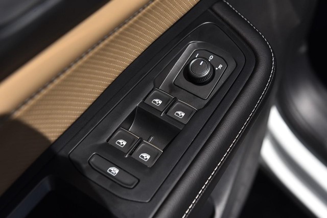 Volkswagen Atlas Cross Sport Vehicle Image 08