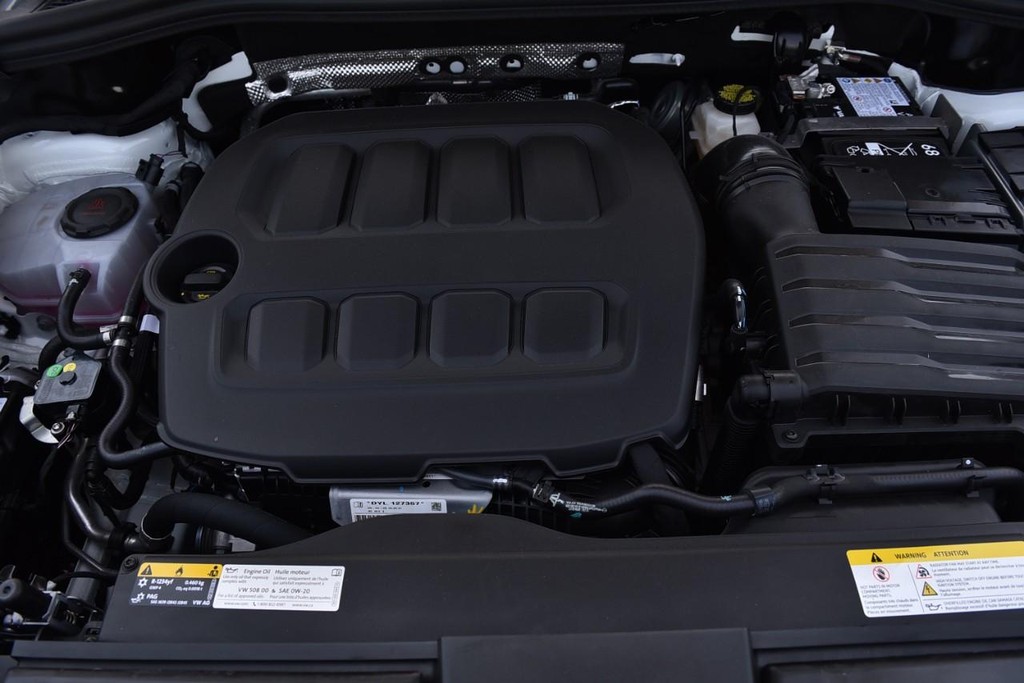 Volkswagen Tiguan Vehicle Full-screen Gallery Image 27