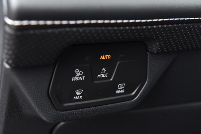 Volkswagen Atlas Vehicle Image 11