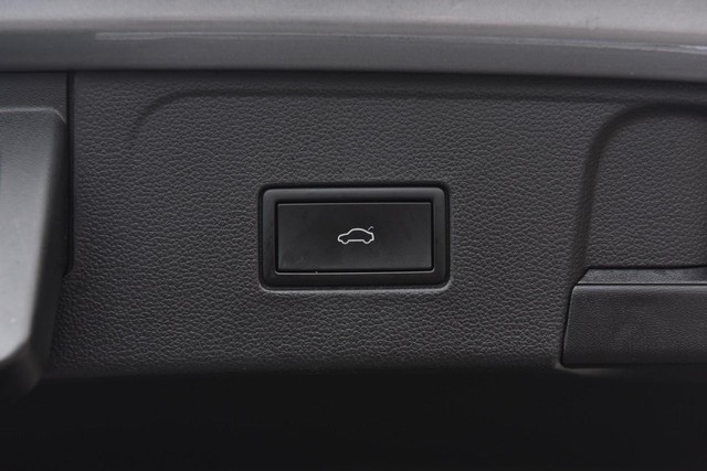 Volkswagen Atlas Vehicle Image 27