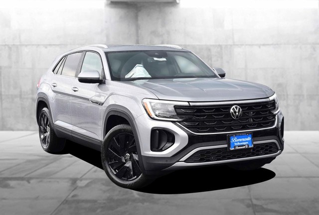 Volkswagen Atlas Cross Sport Vehicle Image 02