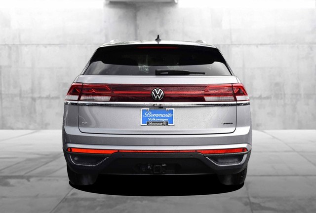 Volkswagen Atlas Cross Sport Vehicle Image 06