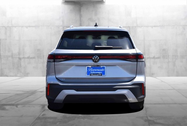 Volkswagen Tiguan Vehicle Image 06