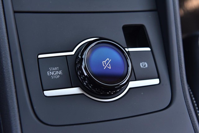 Volkswagen Tiguan Vehicle Image 17