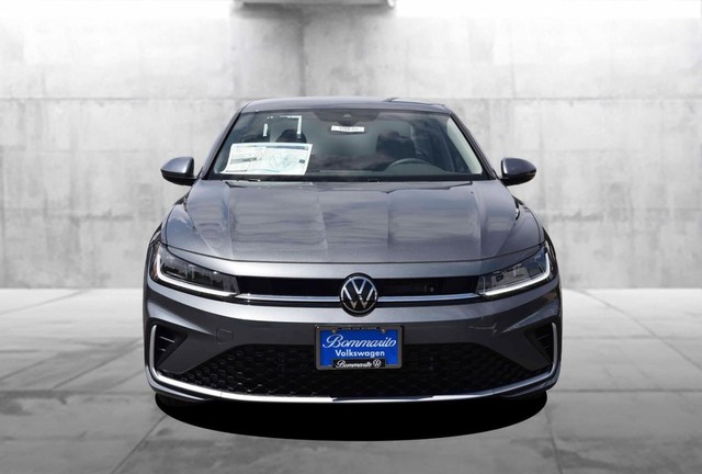 Volkswagen Jetta Vehicle Image 04