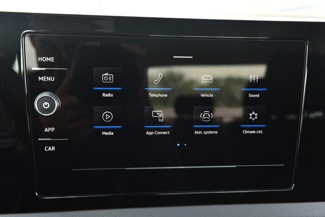 Volkswagen Jetta Vehicle Image 14