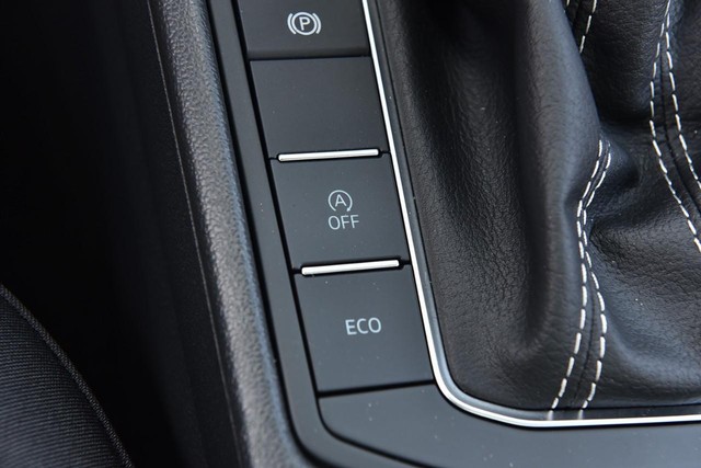 Volkswagen Jetta Vehicle Image 17