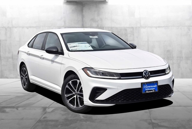 Volkswagen Jetta Vehicle Image 02