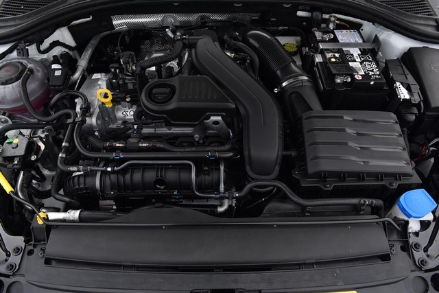 Volkswagen Jetta Vehicle Image 23