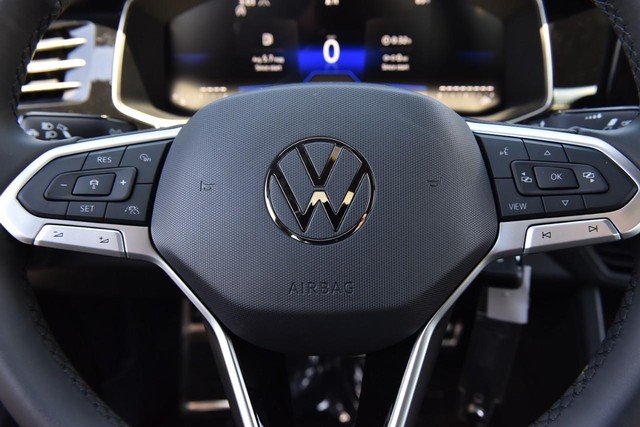 Volkswagen Jetta Vehicle Image 18