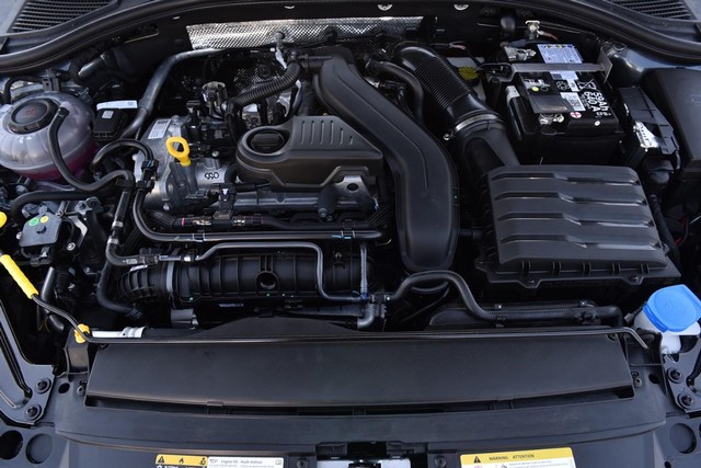 Volkswagen Jetta Vehicle Image 23
