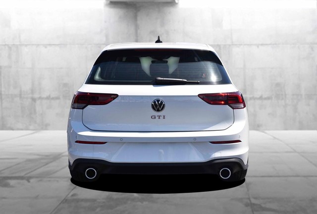 Volkswagen Golf GTI Vehicle Image 06