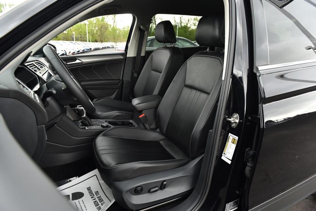 Volkswagen Tiguan Vehicle Image 20