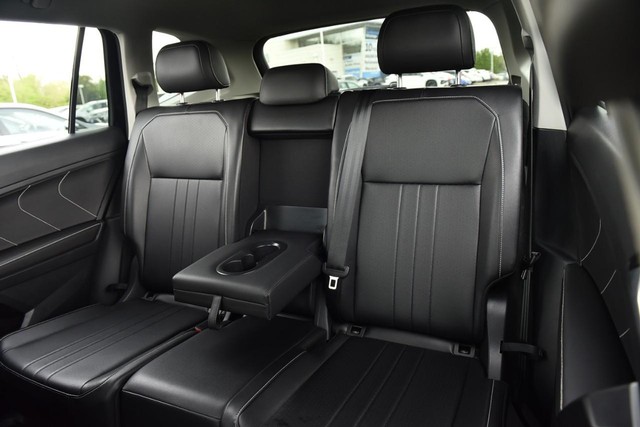 Volkswagen Tiguan Vehicle Image 22