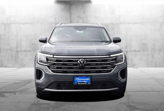 Volkswagen Atlas Vehicle Image 04