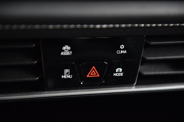 Volkswagen Atlas Vehicle Image 15