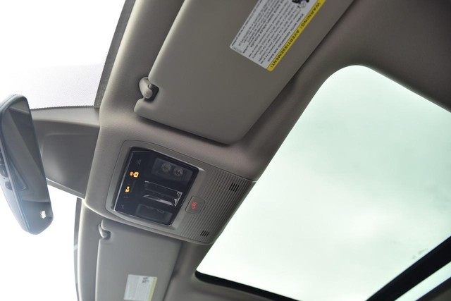 Volkswagen Atlas Vehicle Image 21