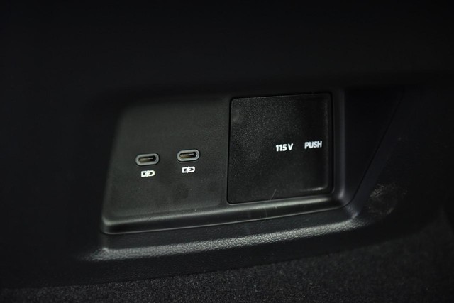 Volkswagen Atlas Vehicle Image 24