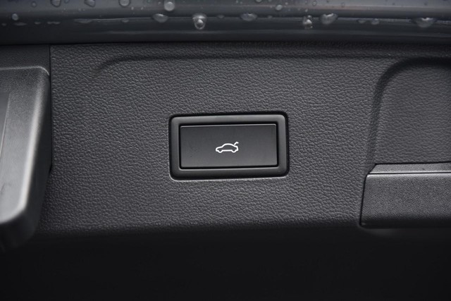 Volkswagen Atlas Vehicle Image 27