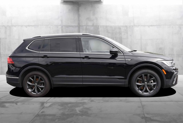 Volkswagen Tiguan Vehicle Image 05