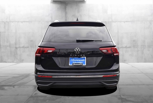 Volkswagen Tiguan Vehicle Image 06