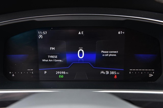 Volkswagen Tiguan Vehicle Image 12