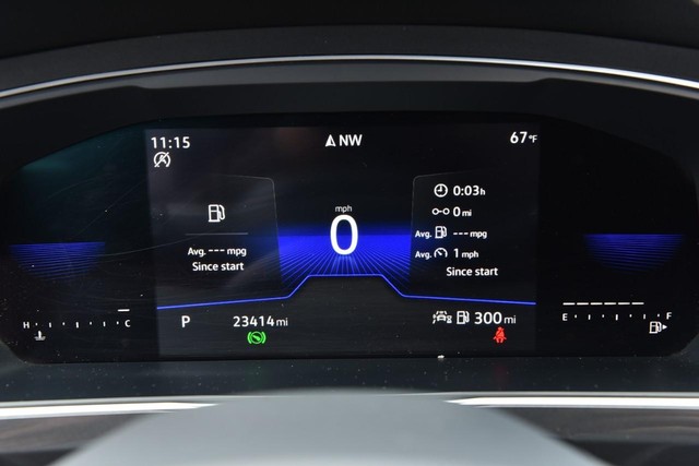 Volkswagen Tiguan Vehicle Image 11