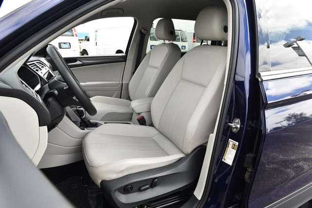 Volkswagen Tiguan Vehicle Image 18