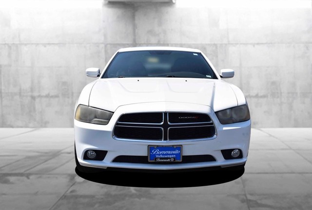 Dodge Charger Vehicle Image 04