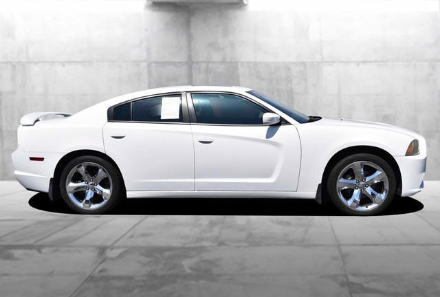 Dodge Charger Vehicle Image 05