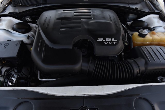 Dodge Charger Vehicle Image 23