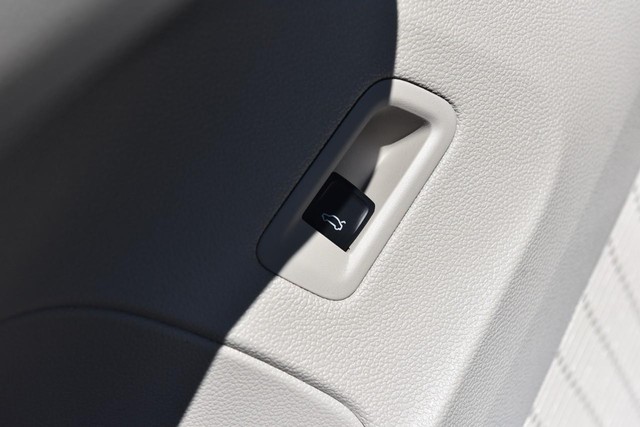 Volkswagen Atlas Vehicle Image 09