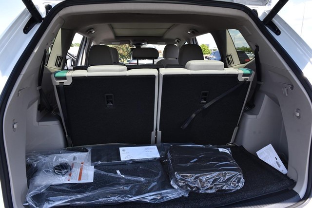 Volkswagen Atlas Vehicle Image 26