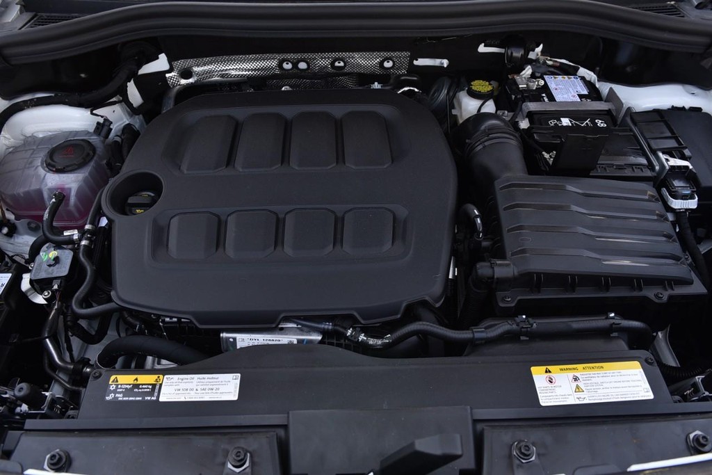 Volkswagen Tiguan Vehicle Full-screen Gallery Image 27